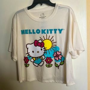 🎀Hello Kitty by Sanrio slightly cropped tee sz XXL NWT